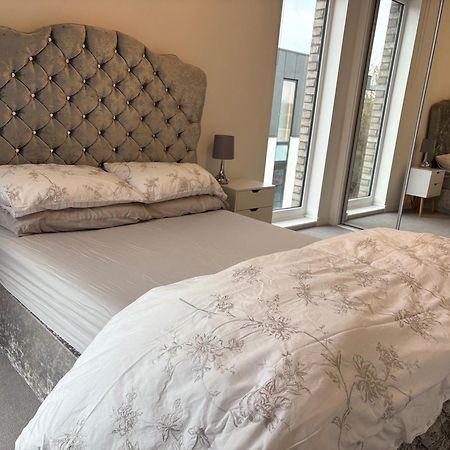 Spacious Apartment In The Heart Of Chelmsford Kültér fotó